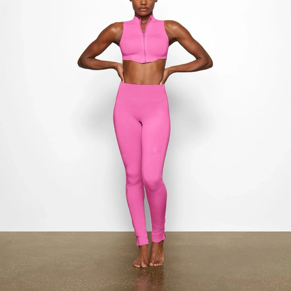 💖SKIMS SWIM SPORT NEOPRENE LONG PANTS IN TAFFY XXS
